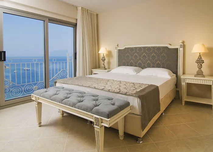 La Vista Boutique & (adults Only) Hotel