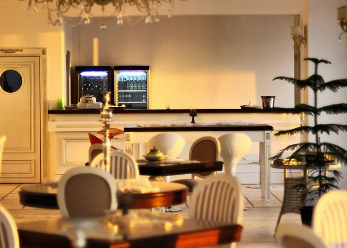 La Vista Boutique & (adults Only) Отель 4*