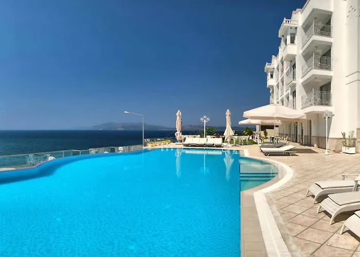 La Vista Boutique & (adults Only) Отель