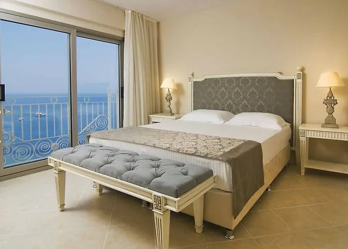 La Vista Boutique & (adults Only) Отель