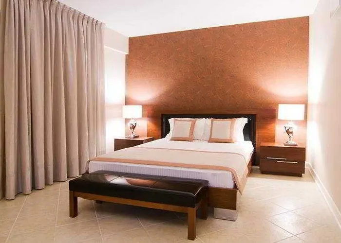 La Vista Boutique & (adults Only) Отель