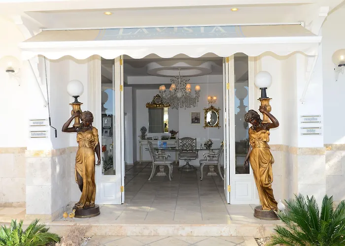 La Vista Boutique & (adults Only)