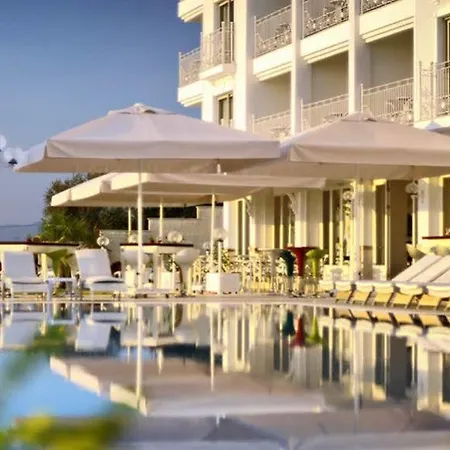 ホテル La Vista Boutique & (adults Only)